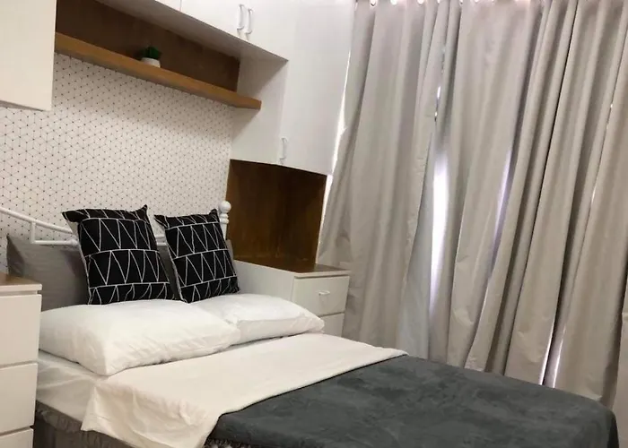 Appartamento Cozy 2br Corner Unit In A Prime Location, Your Perfect *
