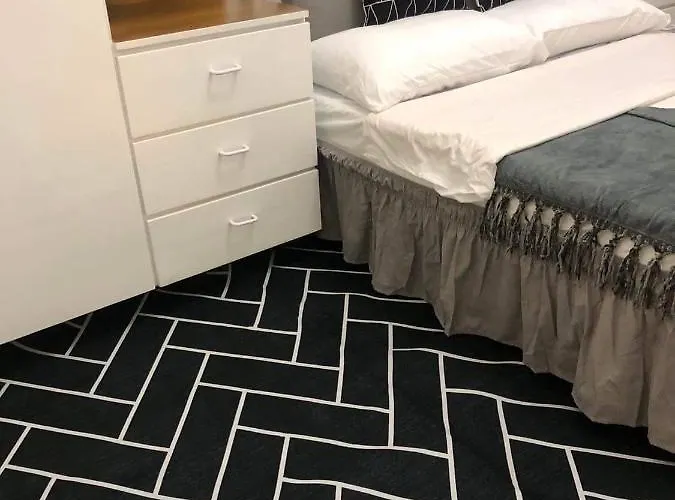 Appartamento Cozy 2br Corner Unit In A Prime Location, Your Perfect *